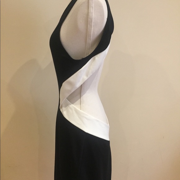 Dress - Picture 3 of 5